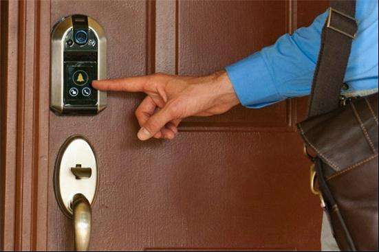 兴隆镇门锁安装的注意事项，指纹锁如何安装演示